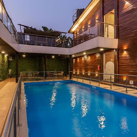 Amara Oceanfront Resort & Club Baga Ngoại thất bức ảnh